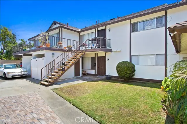 18712 Demion Lane, Huntington Beach, CA 92646 - Image #2