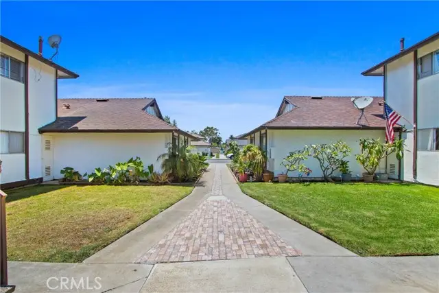 18712 Demion Lane, Huntington Beach, CA 92646 - Image #3