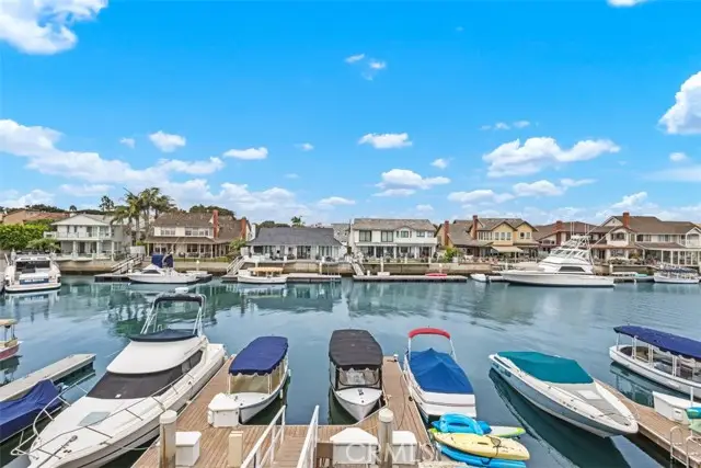 17086 Bluewater Lane #127, Huntington Beach, CA 92649 - Image #2