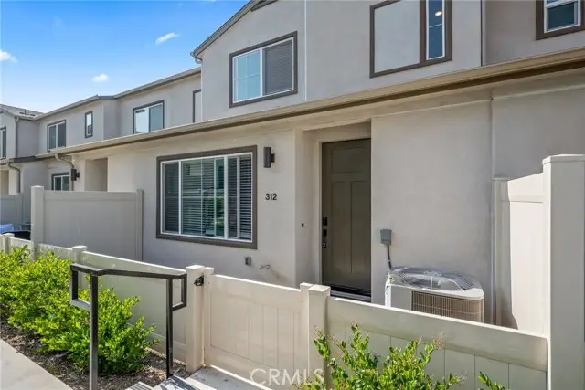 312 Zest Lane, Fallbrook, CA 92028 - Image #1