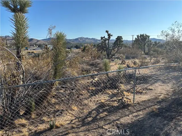 57645 Warren Way, Yucca Valley, CA 92284 - Image #2