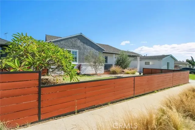 6104 S La Cienega, Ladera Heights, CA 90056 - Image #2