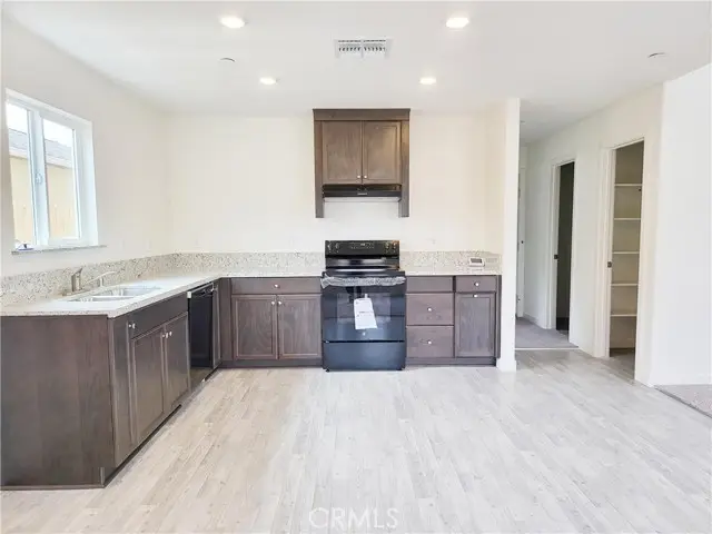 368 Arpent Ct., Merced, CA 95341 - Image #2