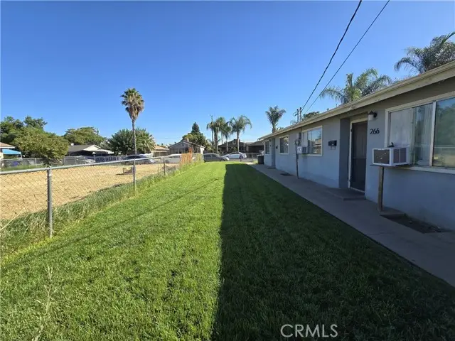 264 E 10th Street, Merced, CA 95341 - #3