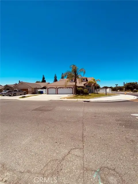 1881 Valley Street, Atwater, CA 95301