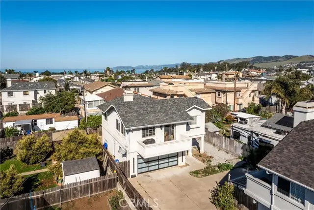 341 N 4th, Grover Beach, CA 93433 - #2
