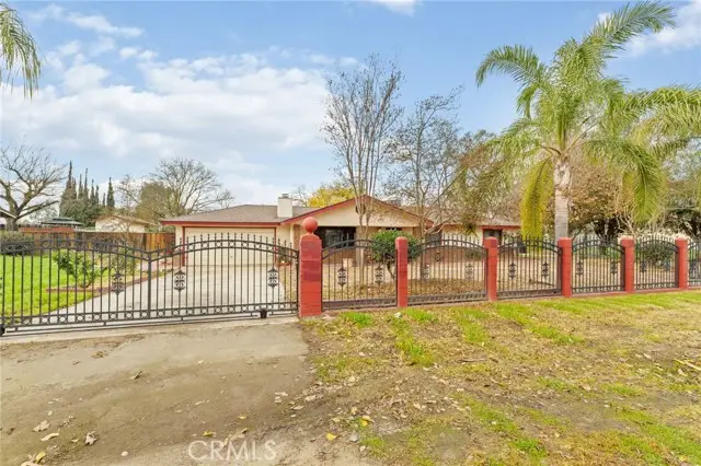 17214 Crescent Drive, Madera, CA 93638 - Image #2