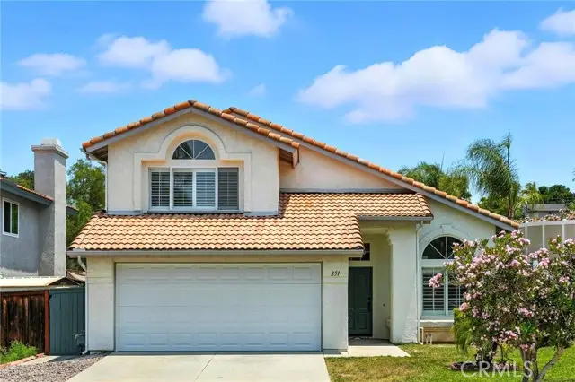 251 Royal Glen Drive, Fallbrook, CA 92028 - Image #1