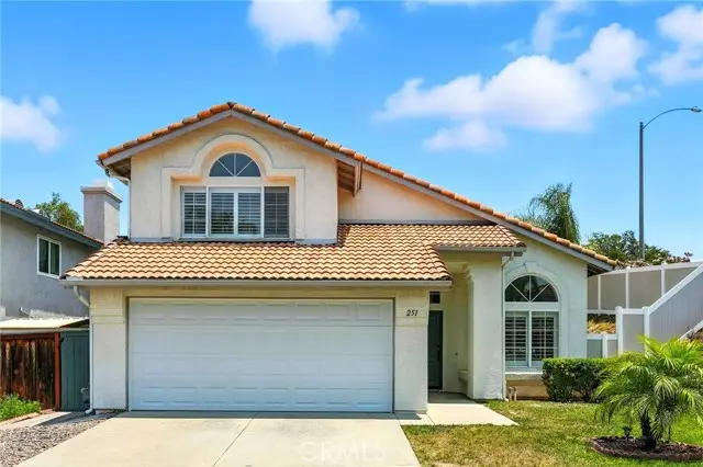 251 Royal Glen Drive, Fallbrook, CA 92028 - Image #3