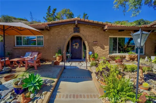 3317 Via Altamira, Fallbrook, CA 92028 - Image #1