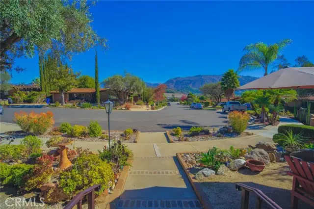 3317 Via Altamira, Fallbrook, CA 92028 - Image #3