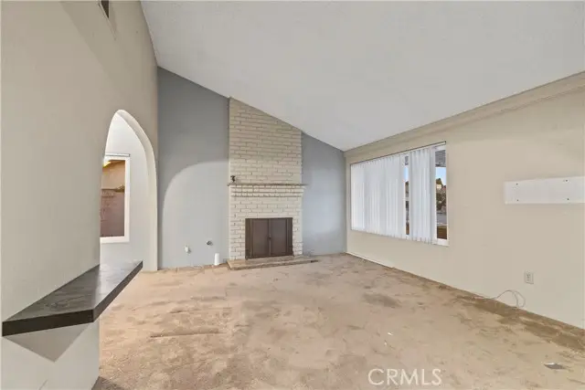 16464 Tullock, Fontana, CA 92335 - Image #3