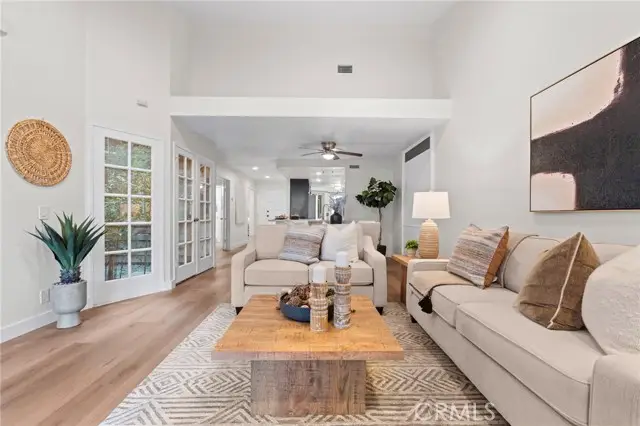 5617 Adobe Falls #C, San Diego, CA 92120 - Image #1