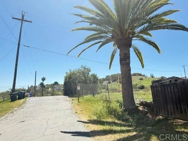 121 Avo Drive, Fallbrook, CA 92028 - Image #3