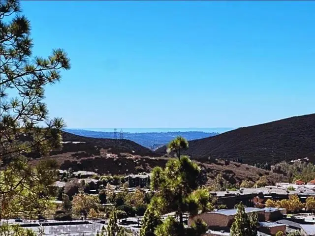 1241 Highbluff Avenue, San Marcos, CA 92078 - #1