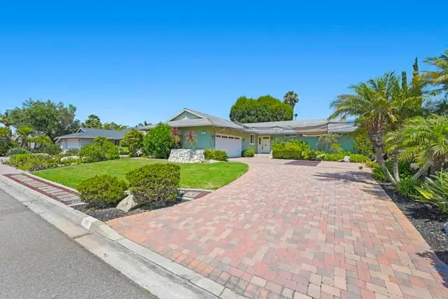 1051 La Reina Drive, San Marcos, CA 92078 - Image #3