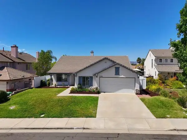 39785 Spinning Wheel Drive, Murrieta, CA 92562