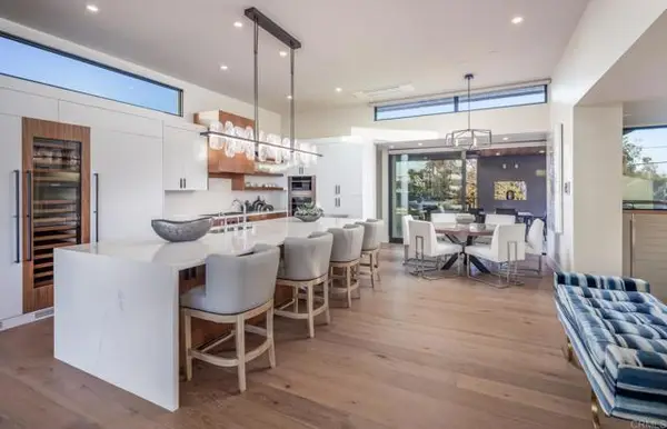 5170 Carlsbad Boulevard, Carlsbad, CA 92008