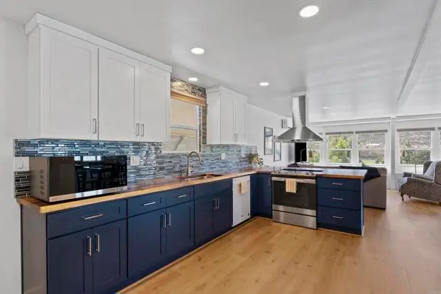 8975 Lawrence Welk Dr. #195, Escondido, CA 92026 - Image #2