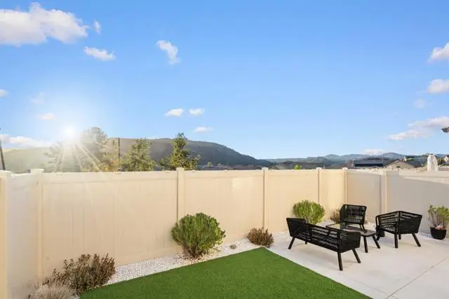 35190 Blossom Place, Fallbrook, CA 92028 - Image #2