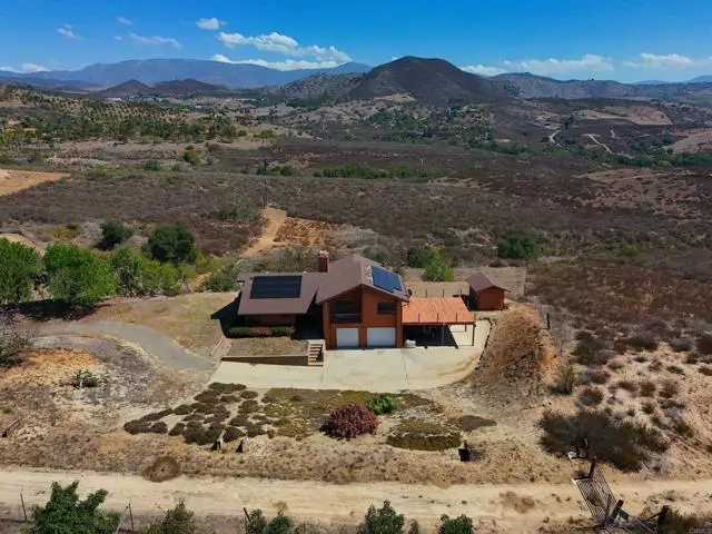 11445 Calle Oro Verde, Valley Center, CA 92082 - Image #3