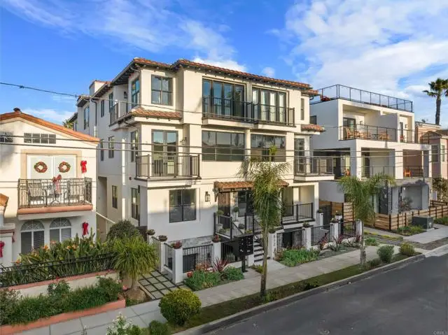 812 N Cleveland Street #3, Oceanside, CA 92054 - Image #2