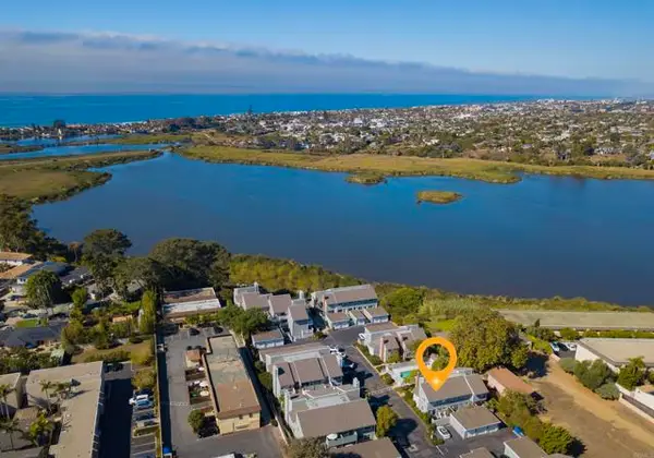 2525 Jefferson Street #E, Carlsbad, CA 92008