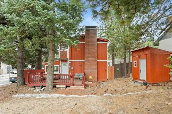 2442 Hunsaker Dr., Running Springs, CA 92382