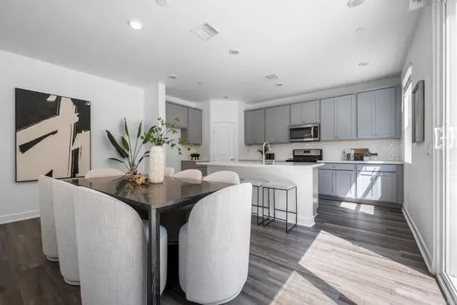 839 Brookdale Drive, Vista, CA 92081 - Image #1