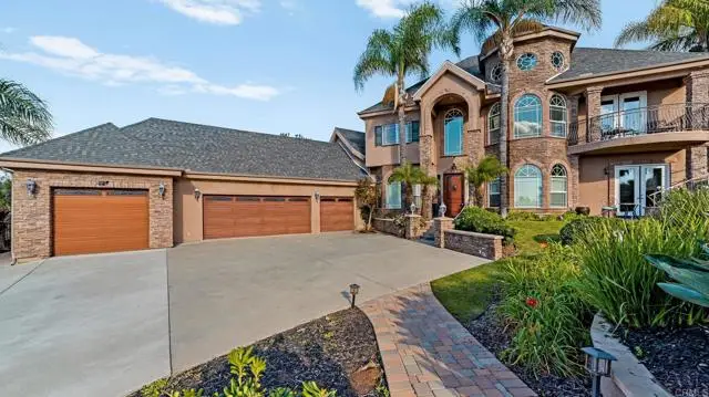 2270 Summit Drive, Escondido, CA 92025 - Image #1