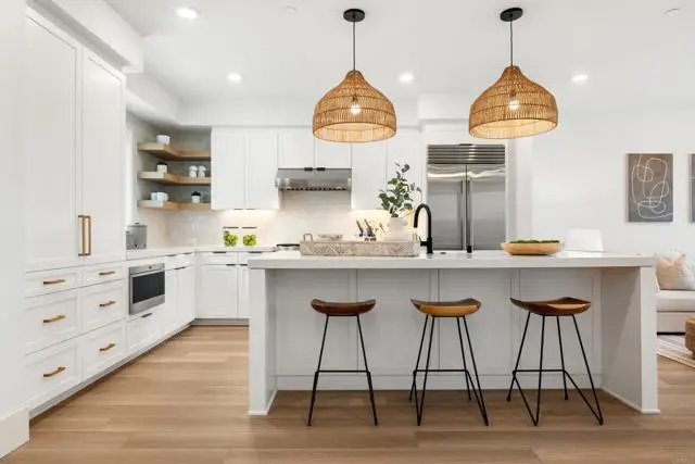 312 Chinquapin Avenue, Carlsbad, CA 92008 - Image #2