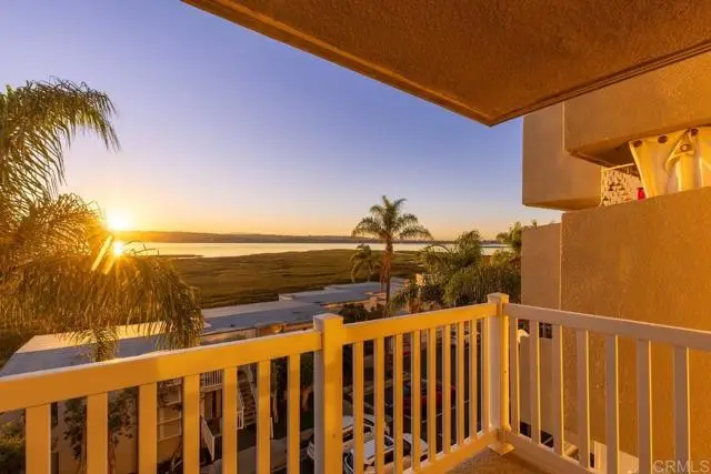 4015 Crown Point Drive #308, San Diego, CA 92109 - Image #3