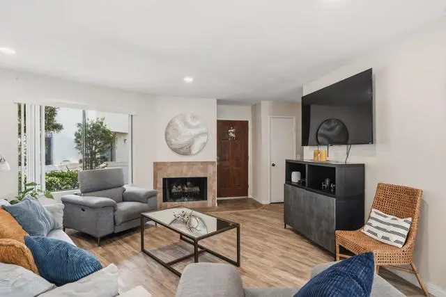 8435 Via Mallorca #92, La Jolla, CA 92037 - Image #3