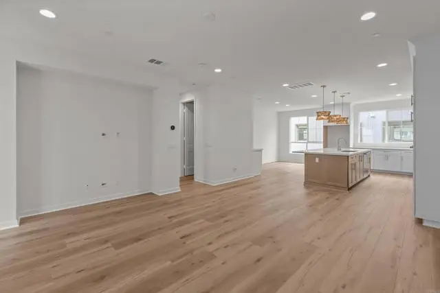 2572 Elderberry Lane, Carlsbad, CA 92008 - Image #2