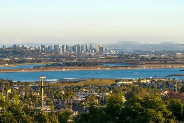 1645 Los Altos, San Diego, CA 92109 - Image #3