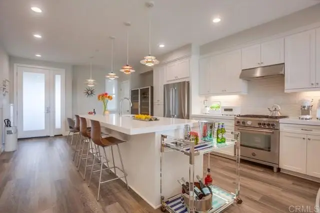 725 Grand Avenue, Carlsbad, CA 92008 - Image #2