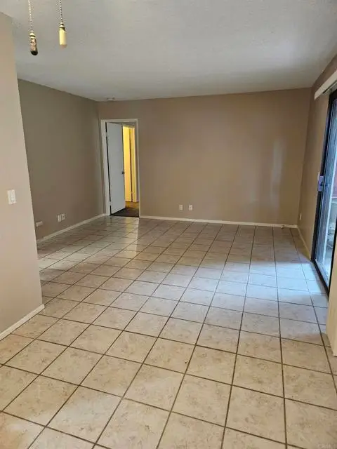 1087 Shadowridge Drive #107, Vista, CA 92081 - Image #2