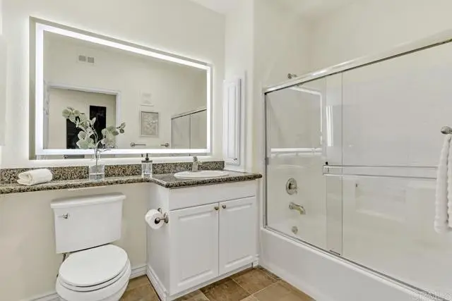 9253 Regents Road #A203, La Jolla, CA 92037 - #3