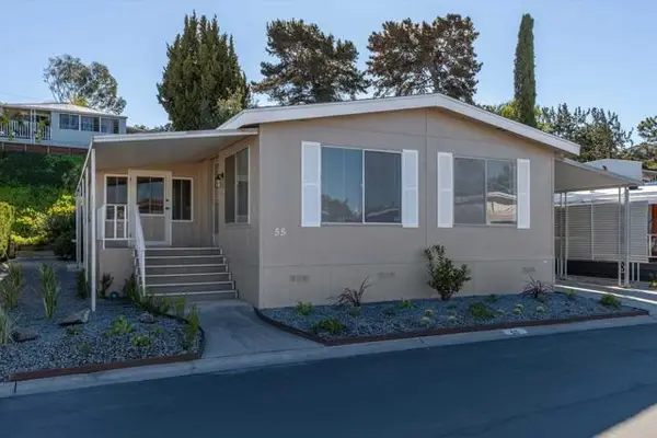 2130 Sunset Drive #55, Vista, CA 92081