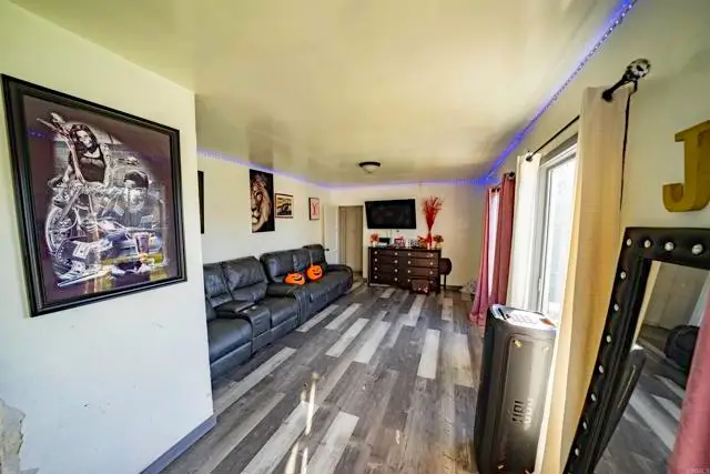 7513 Pivot Street, Downey, CA 90241 - Image #3