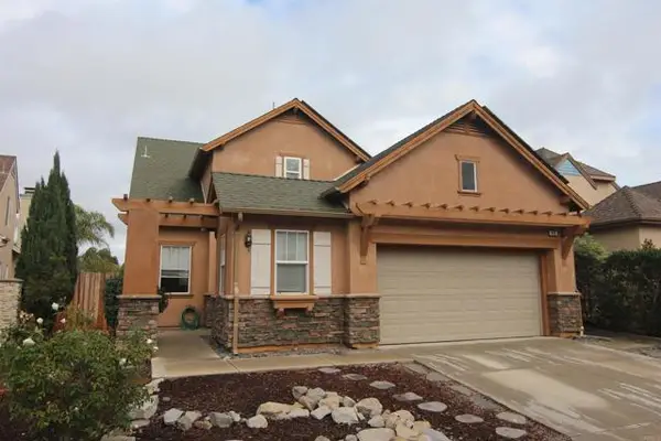 445 Poets Square, Fallbrook, CA 92028