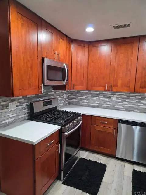 1037 Kings Road, Escondido, CA 92027 - Image #2