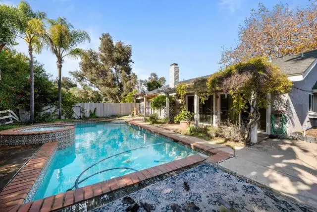 745 Black Hawk Circle, Vista, CA 92081 - Image #2