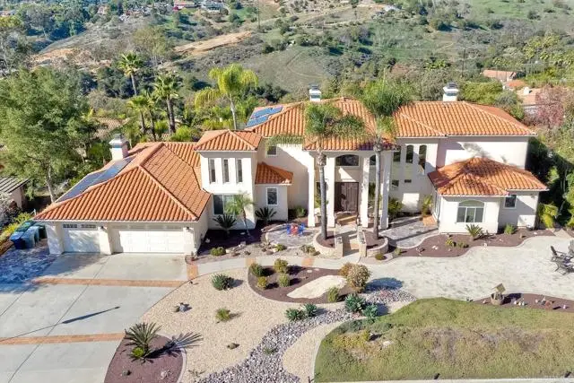 2471 Canyon Creek Road, Escondido, CA 92025 - Image #3