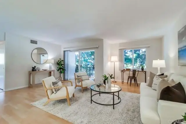 2244 2nd Ave. #25, San Diego, CA 92101 - Image #2