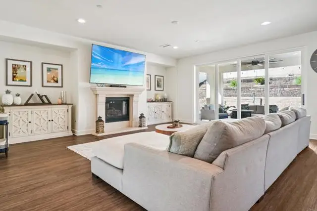 33294 Barmetta Lane, Temecula, CA 92592 - Image #3