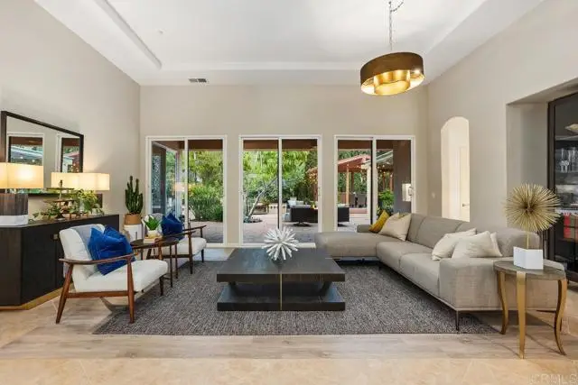 2409 Andersen Lane, Vista, CA 92084 - Image #2