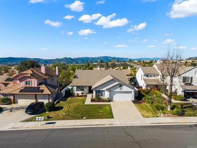 39785 Spinning Wheel Drive, Murrieta, CA 92562 - Image #2
