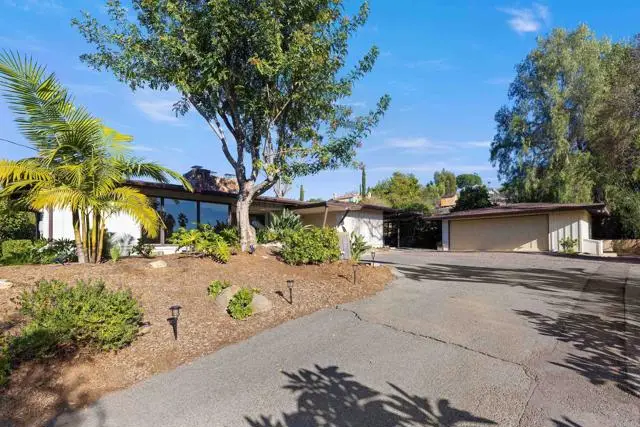 1520 Via Rancho Pkwy, Escondido, CA 92029 - Image #3