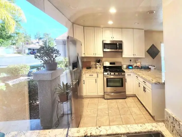 23800 Corte Picante, Murrieta, CA 92562 - #3